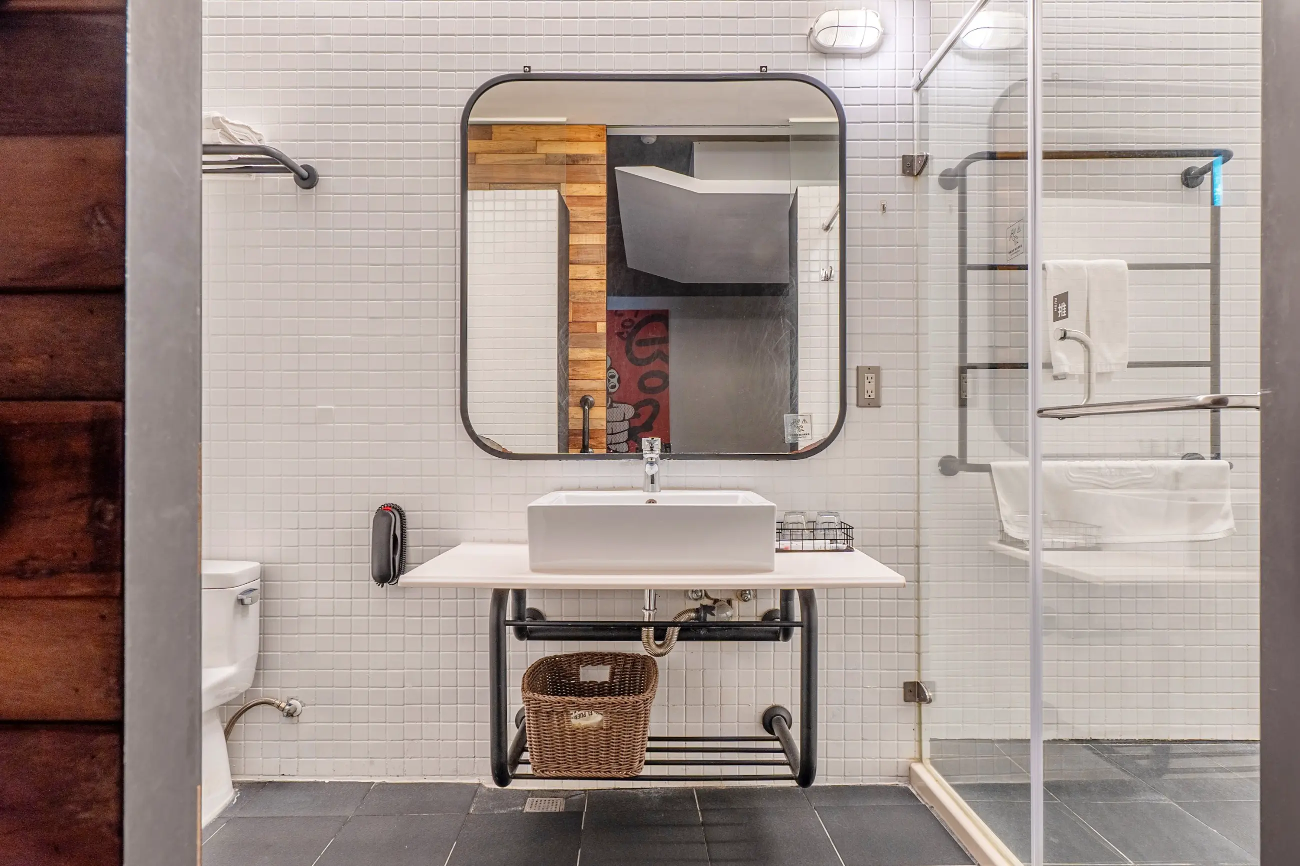 綠洲花現雙人房(山景) JD